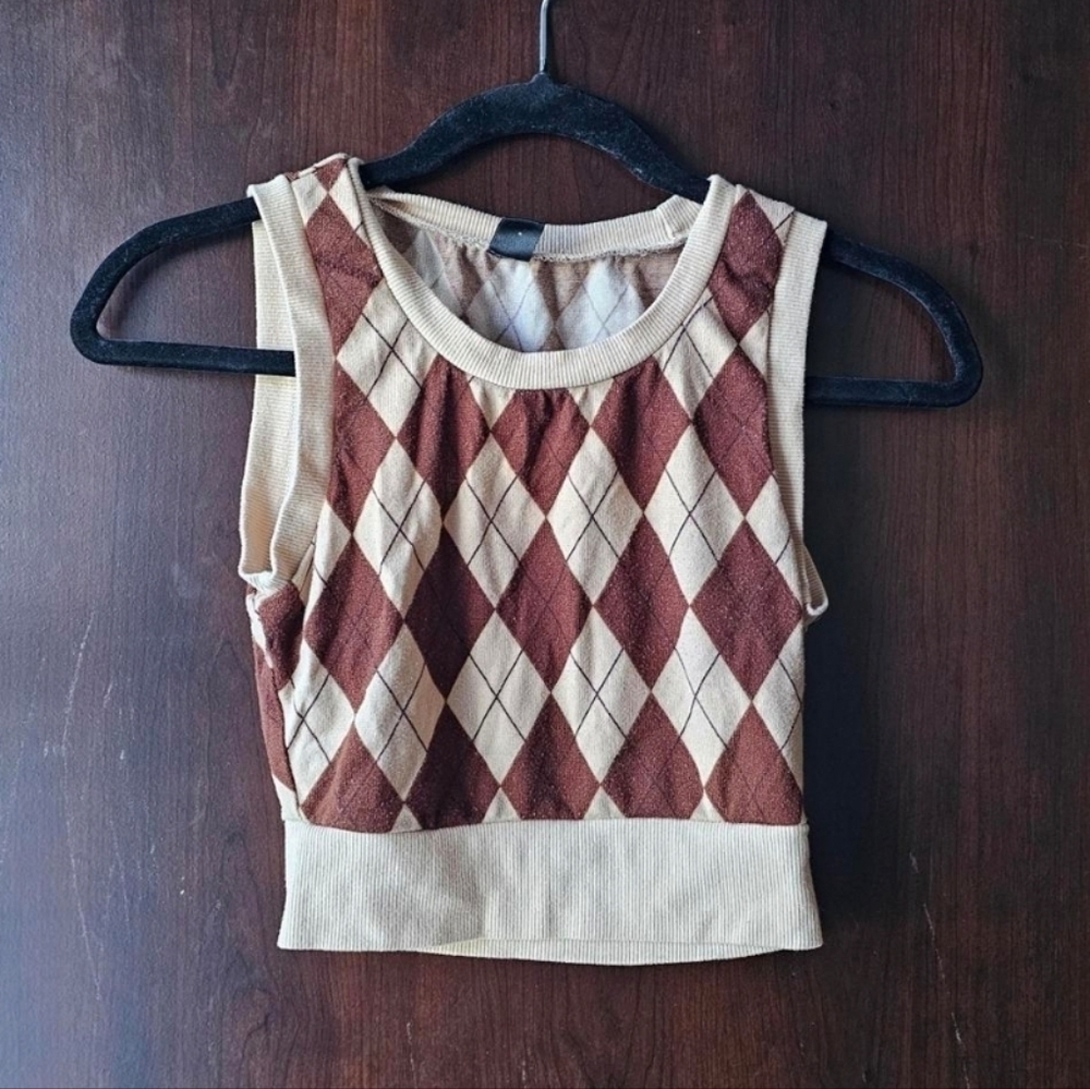 SHEIN Brown and Cream Argyle Crop Top Size Small